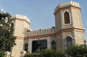 Ο Πύργος  του Υδραίου ευεργέτη Αθανασίου Κουλούρα στο Παλαιό Φάληρο μεταμορφώθηκε σε Μουσείο Παιχνιδιών