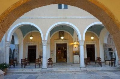 Την Τετάρτη  9 Μαρτίου θα τελεστεί από τον Μητροπολίτη ΕΦΡΑΙΜ η πρώτη Προηγιασμένη Θ. Λειτουργία στον Ι. Καθεδρικό Ναό Ύδρας