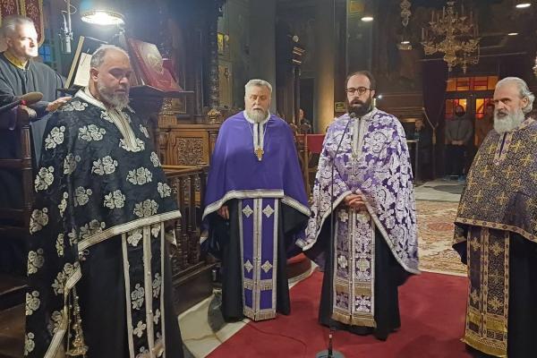 Με κατάνυξη  τελέστηκε ο Εσπερινός της Κυριακής της Τυρινής στον Ι. Καθεδρικό Ναό Ύδρας