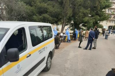 Στο Κρανίδι Χαρδαλιάς, Τσιόδρας και Μηταράκης λόγω κρούσματος Κορωνοϊού σε ξενοδοχείο με μετανάστες