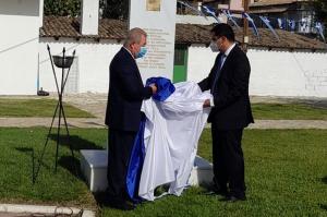 Έγιναν τα αποκαλυπτήρια του μνημείου των Υδραίων Ναυτών που έπεσαν για την ελευθερία στα Σύβοτα της Θεσπρωτίας