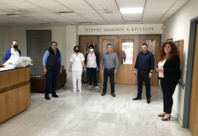 Προσφορά υγειονομικού υλικού στο Γηροκομείο Πειραιά από τον Βουλευτή Κ. Κατσαφάδο