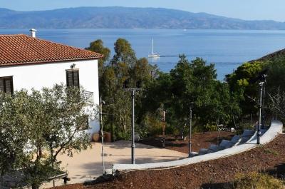 Το HYDRAMA THEATRE παρουσιάζει τη «Μήδεια» του Ευριπίδη στον Βλυχό