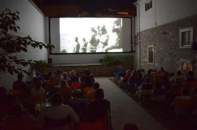 ΙΑΜΥ:   Από την προβολή του ντοκιμαντέρ της Μαρίας Ηλιού «Σμύρνη, η καταστροφή μιας κοσμοπολίτικης πόλης, 1900-1922»