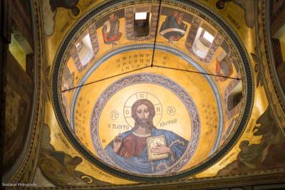 Ξεκίνημα   της νεανικής συντροφιάς στο εντευκτήριο της Ιεράς Μητρόπολης Ύδρας