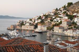 Διαμαρτυρία του Δημάρχου Ύδρας Γ. Κουκουδάκη για την αύξηση των αντικειμενικών αξιών και τιμών ζώνης στο νησί μας