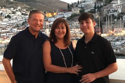 Γενναιόδωρη οικονομική υποστήριξη προς το Ι.Α.Μ.Υ από την Οικογένεια του Πάνου Κορωνάκη - Rohlf