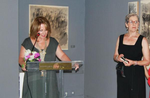 Εγκαινιάστηκε η έκθεση "Ρέουσες μορφές" της Βούλας Πριοβόλου στο ΙΑΜΥ