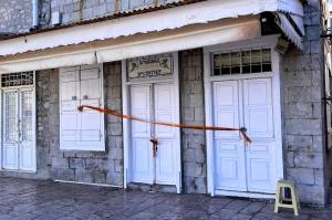 Νέα διάρρηξη  σε κατάστημα της Ύδρας - Στο στόχαστρο για δεύτερη φορά μέσα σε 2,5 μήνες οι επιχειρήσεις του νησιού