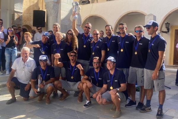 Από την απονομή των επάθλων του Ιστιοπλοϊκού Αγώνα του ΝΟΕ στην Ύδρα