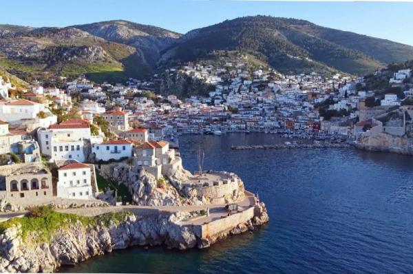 Ζωντανά   από την Ύδρα σήμερα στις 14:45 η εκπομπή του ΣΚΑΙ, "Όπου υπάρχει Ελλάδα"