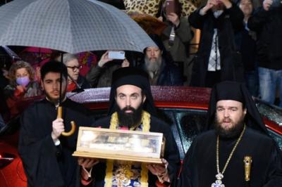 Η Δάφνη  υποδέχθηκε την Τιμία Χείρα του Αγίου Νεκταρίου, την οποία κόμισε ο Πρωτοσύγκελλος της Ι. Ύδρας Αρχιμ. Νεκτάριος Δαρδανός