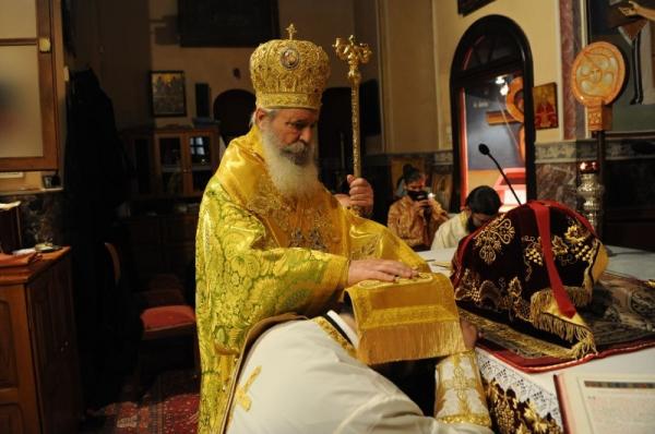 Ο Μητροπολίτης ΕΦΡΑΙΜ ετέλεσε στον Μητροπολιτικό Ναό Τιμίου Προδρόμου Κρανιδίου την εις Πρεσβύτερον Χειροτονία του Διακόνου π. Γεωργίου Κανακάρη