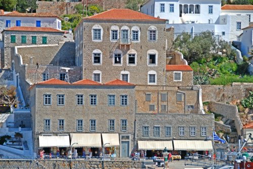 Στις 10 Οκτωβρίου η ετήσια επίσκεψη της Λέσχης Αποφοίτων και η εντοίχιση μαρμάρινης πλάκας στο 2ο Δημοτικό