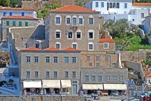 Στις 10 Οκτωβρίου η ετήσια επίσκεψη της Λέσχης Αποφοίτων και η εντοίχιση μαρμάρινης πλάκας στο 2ο Δημοτικό