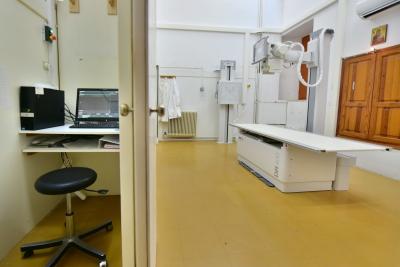 Ευχαριστίες του Μητροπολίτη κ. Εφραίμ προς τον Γιάννη Βαρδινογιάννη για το ακτινολογικό μηχάνημα του Κουλούρειου