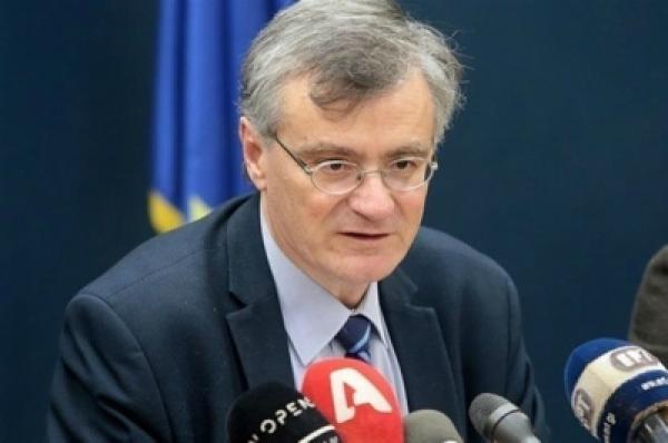 Σ. Τσιόδρας:  Βραδύτερος ο ρυθμός αύξησης της επιδημίας στη χώρα μας