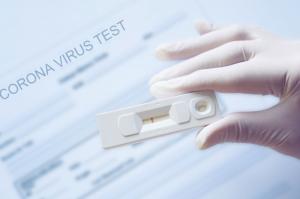 Για ποιες ομάδες πληθυσμού είναι υποχρεωτικό το self test - Aρχές Απριλίου η διάθεσή του στα φαρμακεία