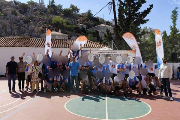 Ο Δημήτρης Σαράντης για το Τουρνουά Καλαθοσφαίρισης 3x3 για τα Σχολεία στην Ύδρα
