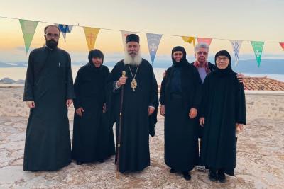 Με λαμπρότητα  γιόρτασε η Ιερά Μονή Αγίας Ματρώνης προεξάρχοντος του Σεβασμ. Ποιμενάρχη μας κ. ΕΦΡΑΙΜ