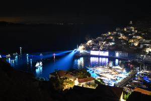 Μιαούλεια 2024 - Η Ύδρα τιμά τον Ναύαρχο Ανδρέα Μιαούλη με λαμπρές εκδηλώσεις