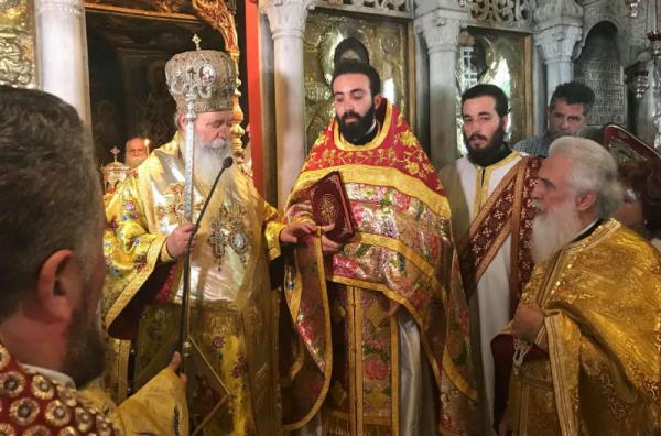 Σε κλίμα συγκίνησης η χειροτονία του Αρχιδιακόνου π. Νεκταρίου Δαρδανού υπό του Μητροπολίτη κ. Εφραίμ