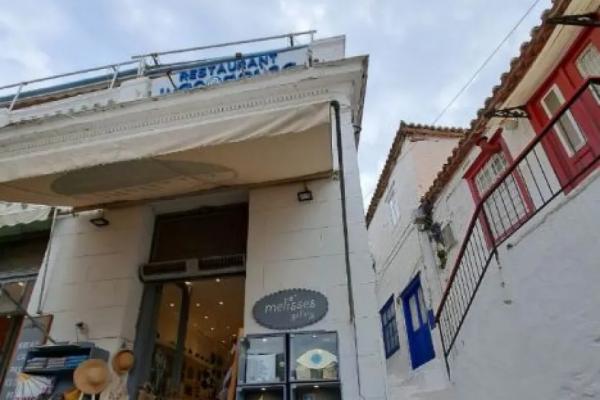 Αδιανόητο περιστατικό  κακοποίησης γάτας - Άνδρας την έριξε από την ταράτσα εστιατορίου