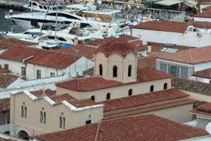 Ιερός Καθεδρικός Ναός Ύδρας | Κατατέθηκε το χρηματικό έπαθλο στους επιτυχόντες των ΑΕΙ από τη Γ’ Λυκείου