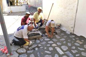 Ολοκληρώνονται σύντομα  οι εργασίες επισκευής του οδοστρώματος στην Ύδρα