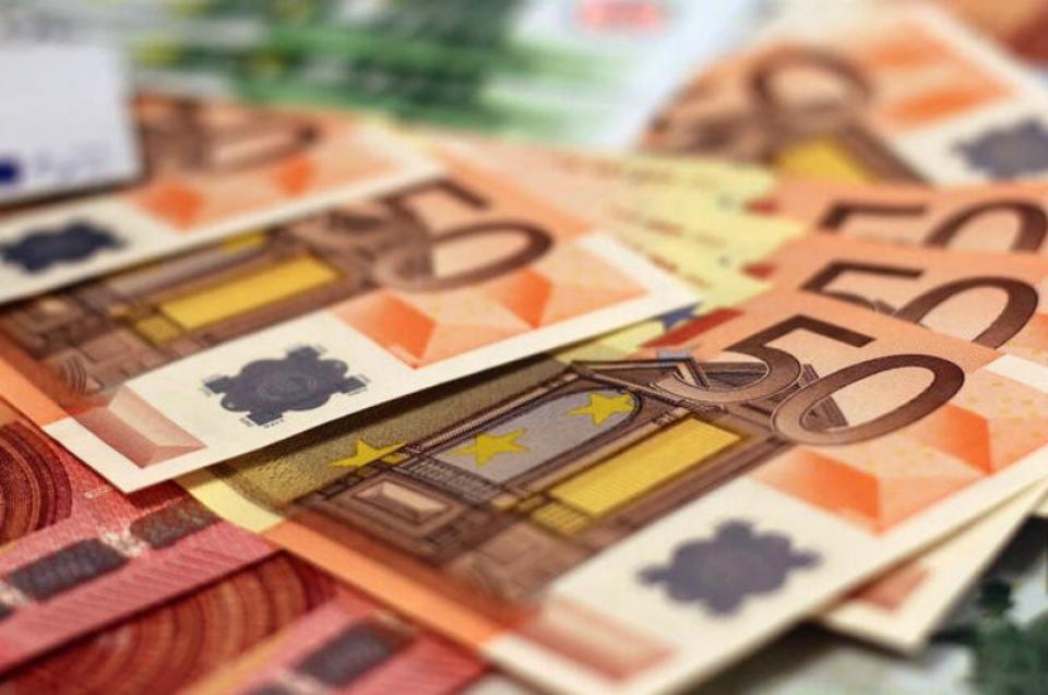 Από 500  έως 1.000 ευρώ εκτιμάται ότι θα ανέλθει το κοινωνικό μέρισμα