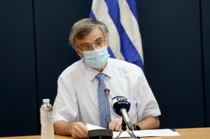 Σ. Τσιόδρας:  Ορατή λύση τα εμβόλια, οι μεταλλάξεις έφεραν αύξηση της μεταδοτικότητας και των θανάτων