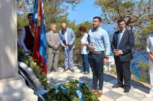 Υδραϊκός Σύνδεσμος Πειραιώς - Ο Α'  Αντιπρόεδρος Γιάννης Βούλγαρης κατέθεσε στεφάνι στον τάφο του Ναυάρχου Παύλου Κουντουριώτη