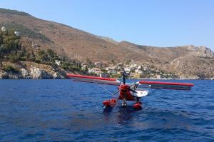 Με επιτυχία  η αναβίωση πτήσης προς τιμήν του Υδραίου Αεροπόρου Δημητρίου Καμπέρου