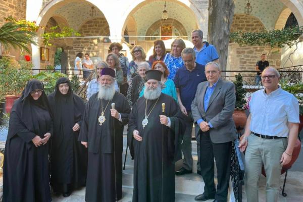 Αρχιερατικός Εσπερινός  στη Μονή Χρυσολεοντίσσης Αιγίνης, χοροστατούντος του Μητροπολίτη Μάνης κ. Χρυσοστόμου Γ', με τη συμμετοχή του Ποιμενάρχη μας κ. ΕΦΡΑΙΜ