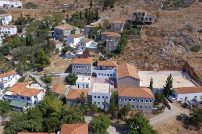 Έκκληση   του Δημάρχου Ύδρας για έγκαιρη στελέχωση των σχολείων και κίνητρα σε αναπληρωτές καθηγητές
