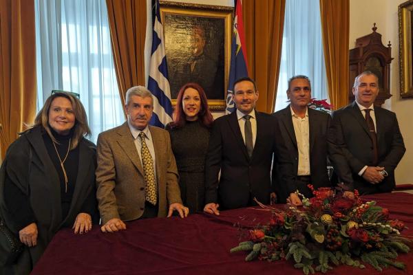 ΜΕΛΛΟΝ ΤΗΣ ΥΔΡΑΣ | Η επιστολή που απορρίφθηκε, ενώ ζητούσε αναβολή συζήτησης του θέματος της έγκρισης του Προϋπολογισμού του Δήμου