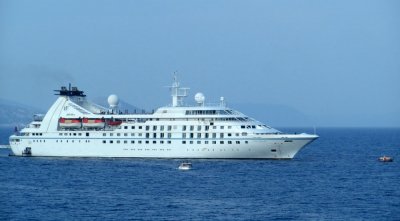 Πρώτη επίσημη άφιξη για το ναύδετο. To Star Breeze έκανε ποδαρικό!