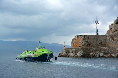 Ανησυχία για την ενδεχόμενη μείωση των δρομολογίων της HSW