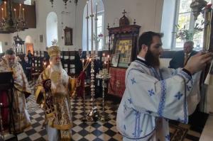 Ο Μητροπολίτης ΕΦΡΑΙΜ ιερούργησε στον πανηγυρίζοντα κεντρικό Ναό Αγίου Γεωργίου Ύδρας