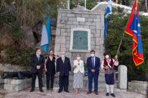 Απόδοση τιμής  στους δύο Υδραίους Εθνικούς Ήρωες της Αργεντινής από τον Δήμο Ύδρας και την Πρεσβεία Δημοκρατίας Αργεντινής