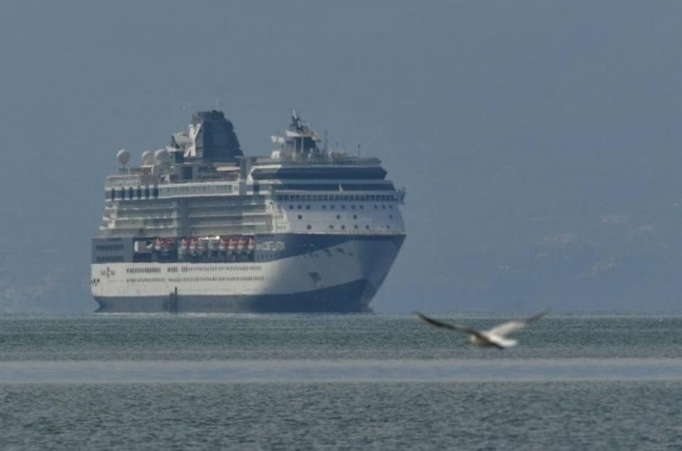 Το λιμάνι  του Πειραιά υποδέχτηκε το πρώτο κρουαζιερόπλοιο της σεζόν