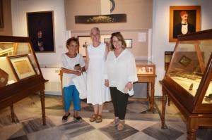 Επίσκεψη της πρέσβη της Ελλάδας στη Ρωσία στο Ιστορικό Αρχείο - Μουσείο Ύδρας