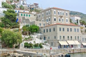 Λέσχη Αποφοίτων Σχολής Ναυτιλίας: Το Σάββατο 9 Οκτωβρίου η ετήσια επίσκεψη - προσκύνημα των μελών