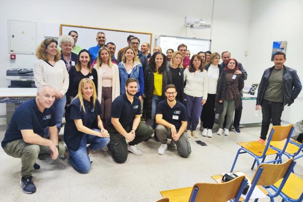 Εκπαίδευση   για BLS (Ανάνηψη και απινίδωση) στους καθηγητές Γυμνασίου και το Προσωπικό του Νοσοκομείου