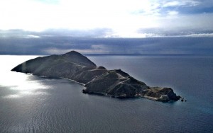 Παρέμβαση για το Σαν Τζόρτζι: Ερώτηση του Κ. Κατσαφάδου για τη διοικητική υπαγωγή της νησίδας στον Δήμο Ύδρας