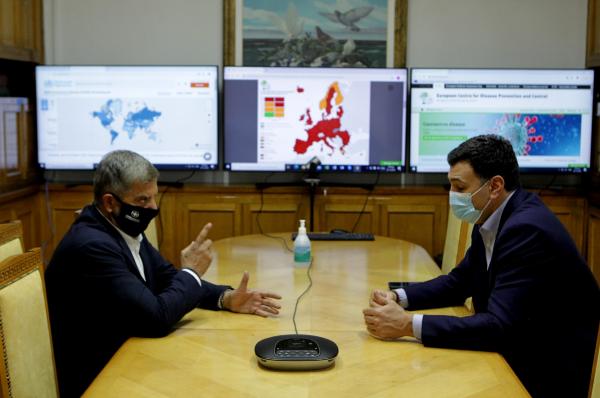 Συνάντηση του Περιφερειάρχη Αττικής και Προέδρου του ΙΣΑ Γ. Πατούλη με τον Υπουργό Υγείας Β. Κικίλια