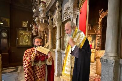 Ο Σεβασμιώτατος  ποιμενάρχης μας κ. ΕΦΡΑΙΜ ετέλεσε στον Ι. Καθεδρικό Ναό Ύδρας το μνημόσυνο του αοιδίμου Γέροντος Μητροπολίτου Κυρού ΙΕΡΟΘΕΟΥ