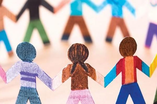 Δήμος Ύδρας:  Δράση προσφοράς παιχνιδιών και ειδών ρουχισμού στις ευπαθείς κοινωνικές ομάδες