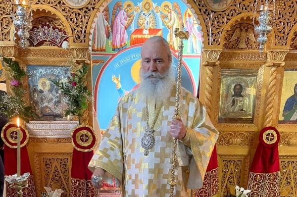 Ο Μητροπολίτης ΕΦΡΑΙΜ ιερούργησε στο παρεκκλήσι της Παναγίας της Πορταΐτισσας