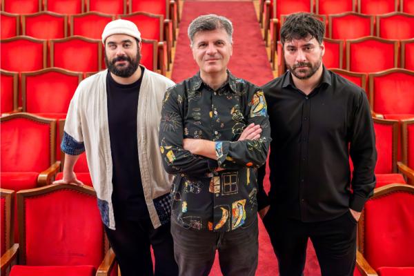 Έρχεται   ο Φοίβος Δεληβοριάς με τον "Χάρτη" του, την Παρασκευή στις 11 Ιουλίου στο ΙΑΜΥ